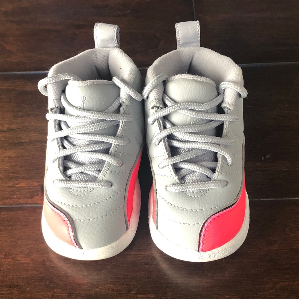 Jordan 12 Retro